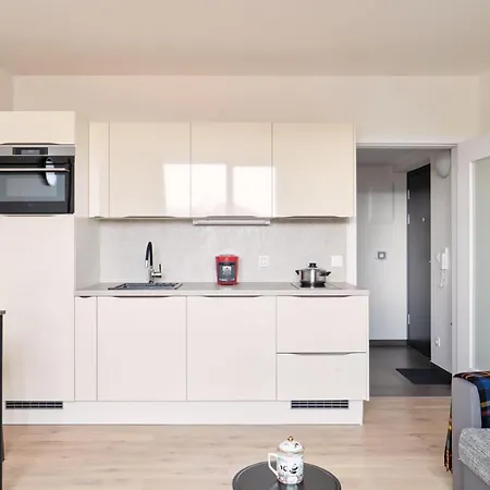 Cozy Studio In Smichov By Days Apartment *